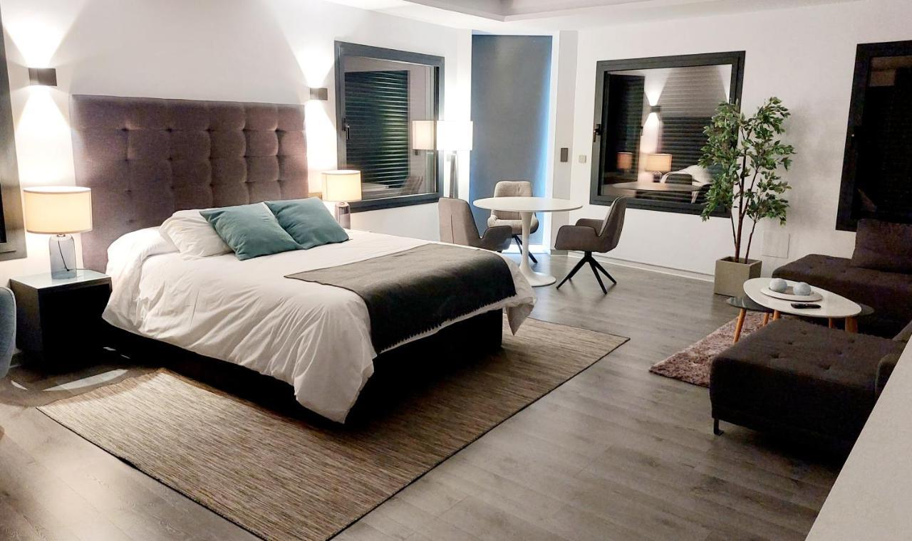 Plasencia Plaza Mayor Luxury ภายนอก รูปภาพ